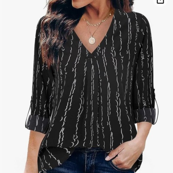 Chiffon Printed V Neck Blouse - Picture 2 of 9